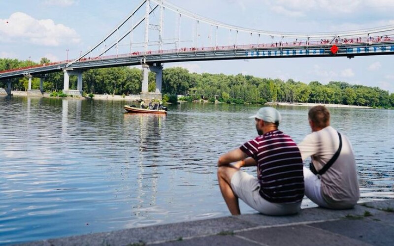 Тіло хлопця, який впав з атракціона в Дніпро, досі не знайдено