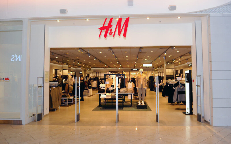 H&amp;M зробив заяву щодо роботи своїх магазинів у РФ