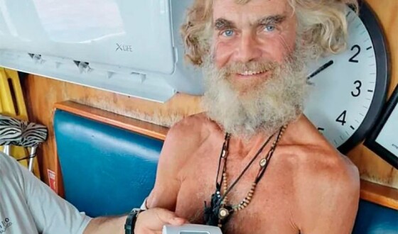 Австралійський моряк два місяці виживав в океані, харчуючись сирою рибою