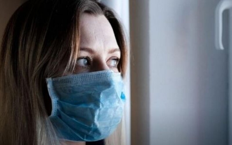 COVID-19 прогресує: нові симптоми хвороби в українців