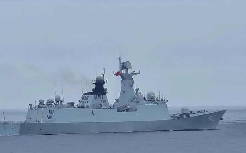 Китайська берегова охорона увійшла у води японських островів