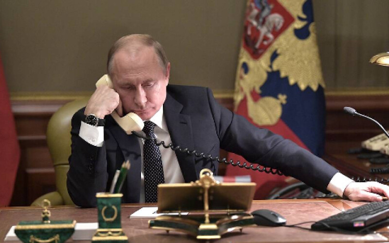 Путін в розмові з Зеленським поставив питання про плани Києва виконувати Мінські угоди