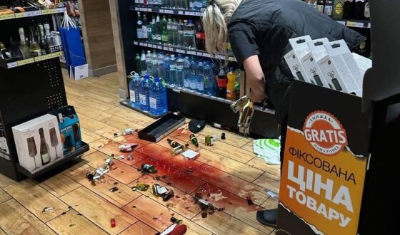 На Львівщині група хлопців та дівчат побила артистів