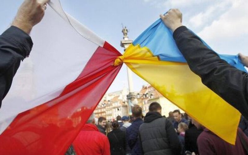 У Польщі розповіли, як Захід «монетизує агресію РФ» щодо Києва