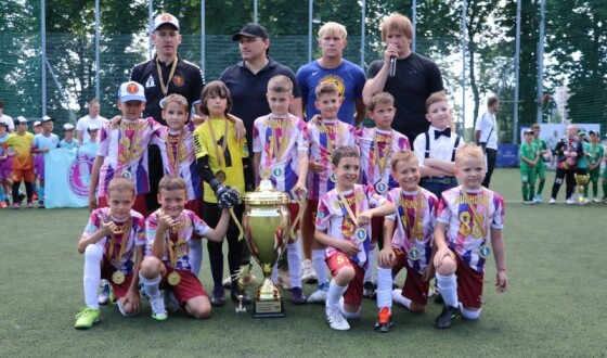 Золота Капібара, машина часу і дитячий футбол: Golden Union Cup