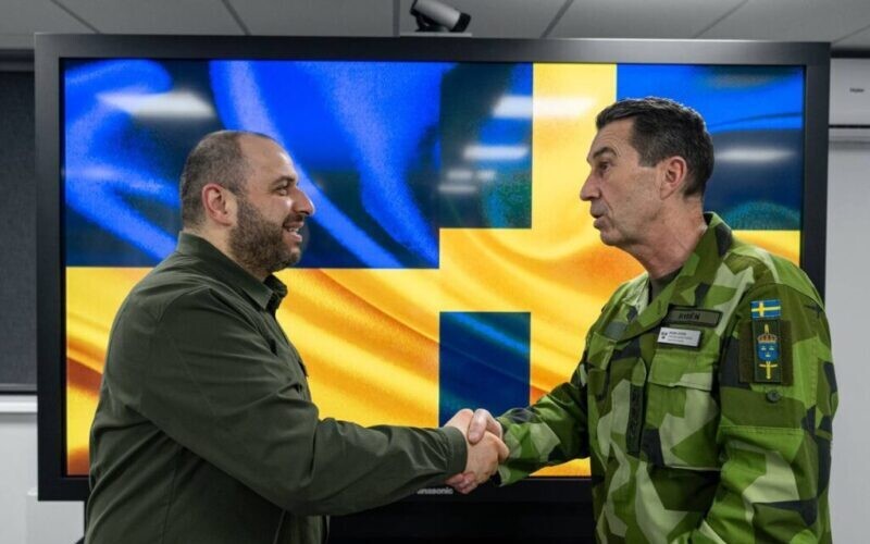 Рустем Умєров зустрівся з Головнокомандувачем Збройних Сил Швеції