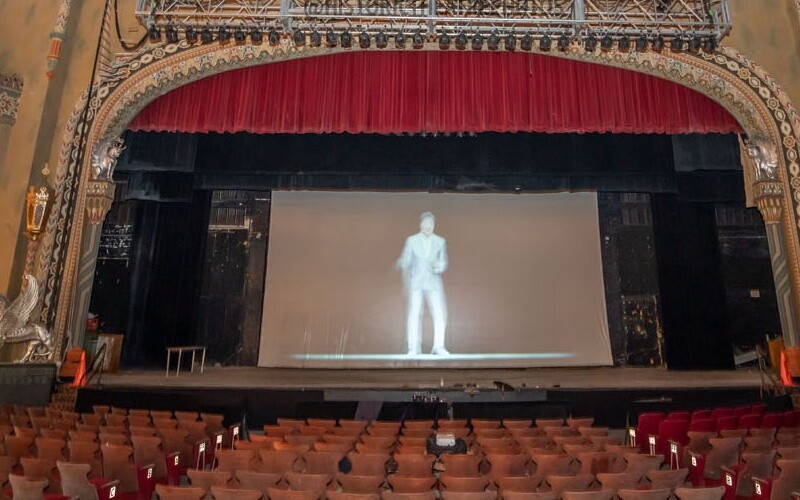 У Канаді презентували перший театр зі змінною сценою-голограмою