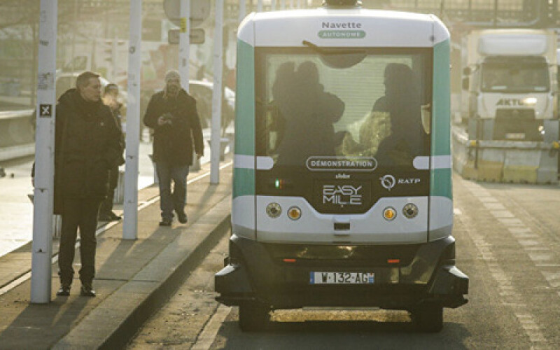 Мэр Парижа пообещала сделать бесплатным общественный транспорт