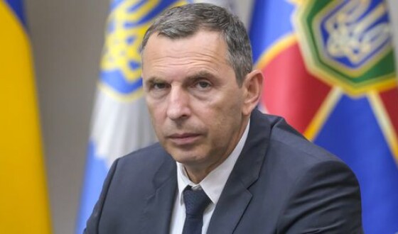 На радника президента Сергія Шефіра було скоєно напад: при смерті водій політика
