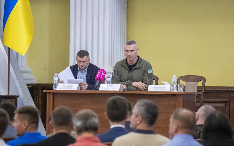 Віталій Кличко зібрав розширену нараду з питань забезпечення життєдіяльності міста