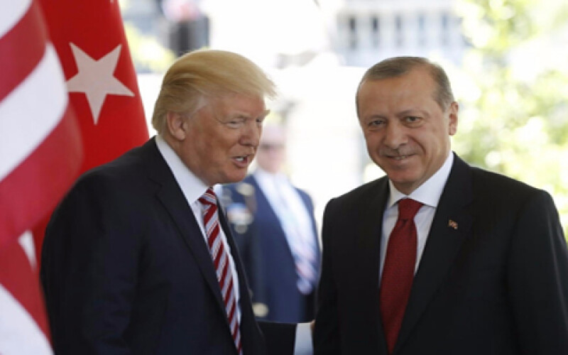 Эрдоган и Трамп договорились о встрече