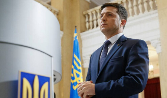 Зеленський заявив, що мир на Донбасі і повернення Криму залишаються його основними завданнями