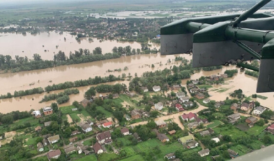 Західну Україну в буквальному сенсі змиває, затоплено близько 300 населених пунктів