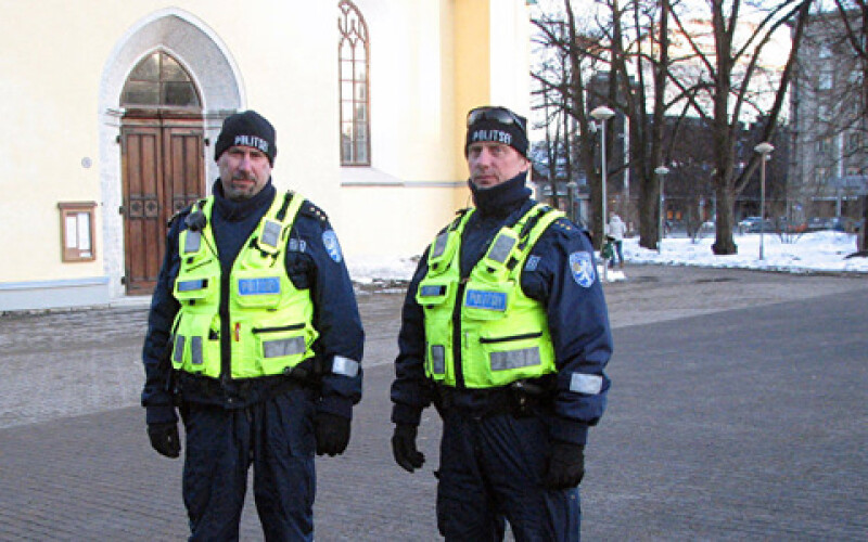 В центре Таллина полицейские застрелили неадекватного мужчину