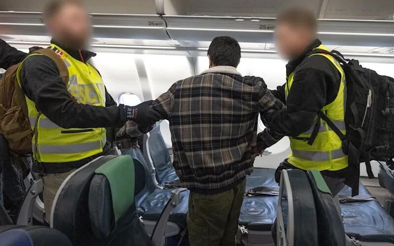 У Німеччині ухвалили жорсткий план безпеки, що передбачає депортації та контроль за дронами