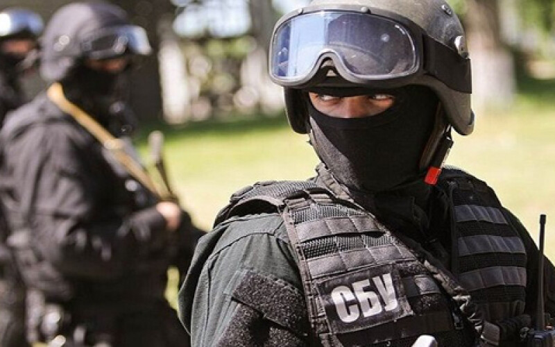 СБУ викрила небезпечну банду, яка продавала наркотики на мільйони гривень