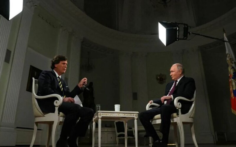 Путін заявив, що хоче досягти вирішення ситуації в Україні шляхом переговорів