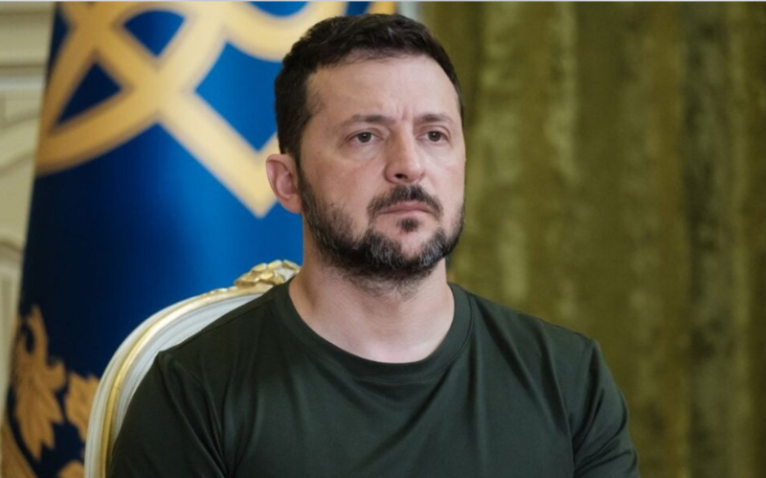Рівень довіри до Зеленського у травні знизився до 65%