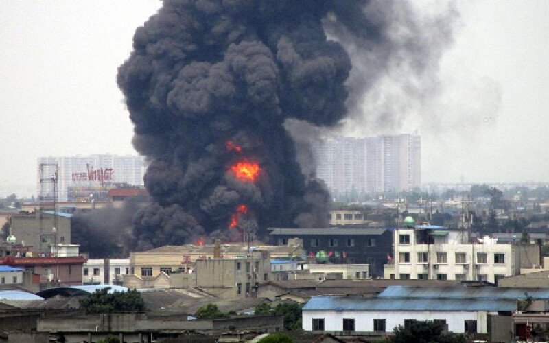 Семеро людей загинули під час вибуху на заводі в Китаї