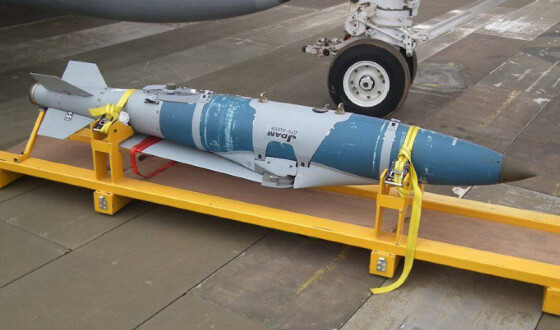 США передадуть Україні далекобійні високоточні бомби з GSP-наведенням JDAM