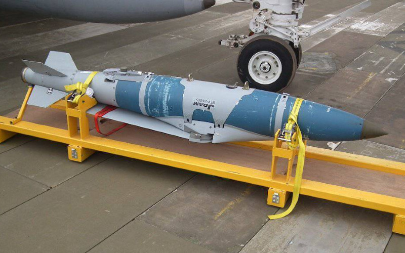США передадуть Україні далекобійні високоточні бомби з GSP-наведенням JDAM