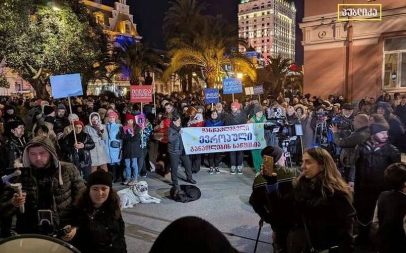 У Грузії протести проти влади стають все більш інтенсивними