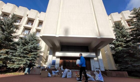 Ворог атакував ударними дронами Інститут журналістики КНУ імені Т. Шевченка