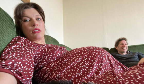 Міла Йовович розповіла про проблеми на останніх тижнях вагітності