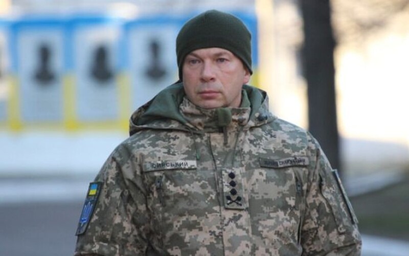 Головком Сирський заявив про виведення українських військ із Авдіївки