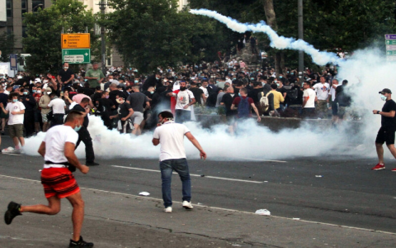 В Сербії поліція застосували сльозогінний газ проти протестувальників