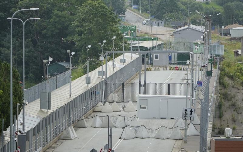 Естонія не відкриє міст у Нарві для автотранспорту до закінчення війни рф проти України