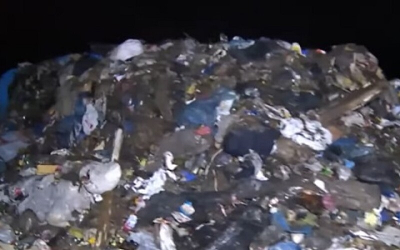 У Вінницькій області знайшли гори сміття зі Львова. ВІДЕО