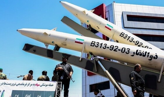 У Тегерані заявили, що будь-яка військова акція США проти Ірану призведе до війни