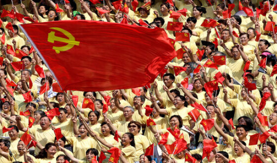 Сі Цзіньпін взяв курс на активізацію комуністичної партії Китаю