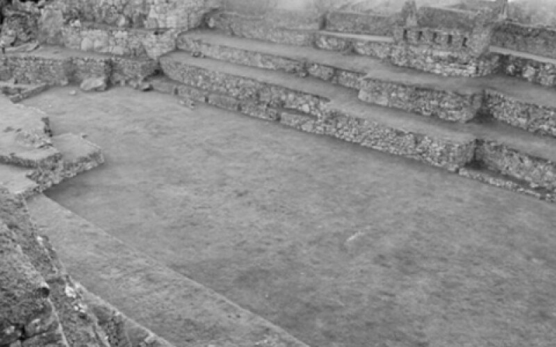 Найден один из древнейших спортивных «стадионов» майя