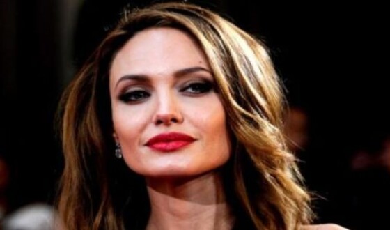 Анджелина Джоли хочет попробовать себя в театре