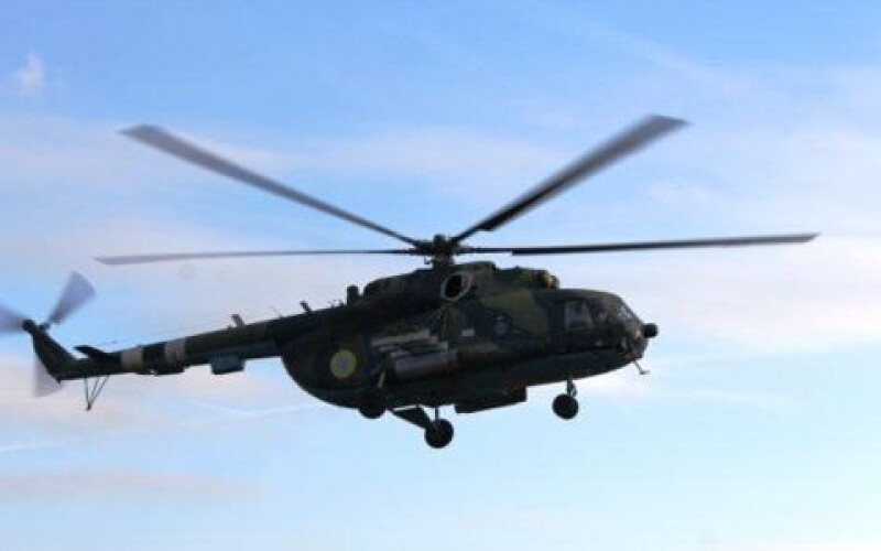 Военные провели в зоне АТО учения на вертолетах