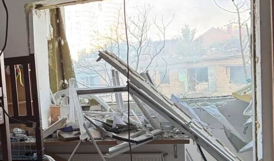 Внаслідок обстрілу Києва зруйнована квартиру соліста гурту «Антитіла» Тараса Тополі