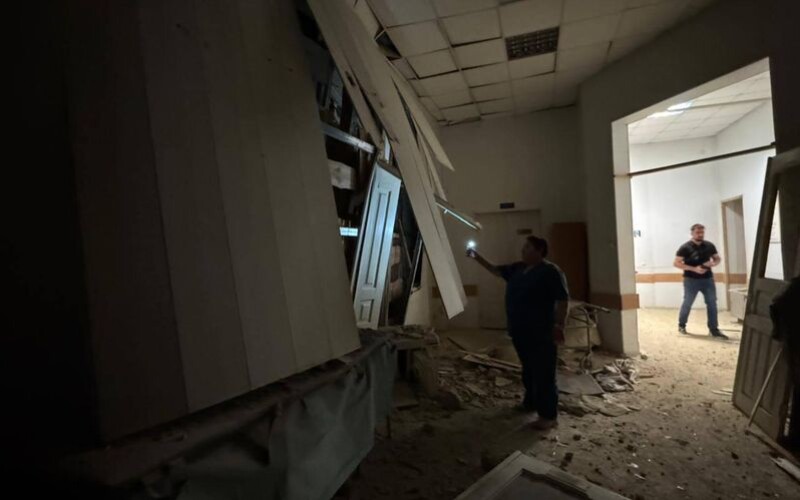 Ворог обстріляв з артилерії лікарню у Херсоні
