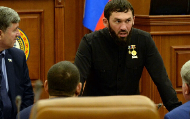 Cпікер парламенту Чечні оголосив кровну помсту місцевому блогеру Тумсо Абдурахманову