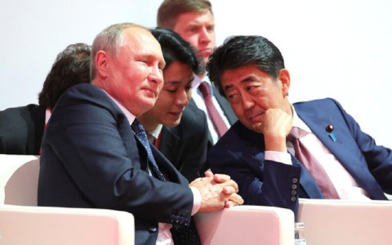 Японці назвали G7 за участю Росії &#8220;політичним шоу&#8221;