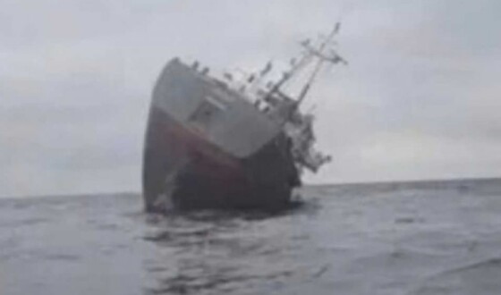 У Чорному морі затонуло судно з росіянами на борту