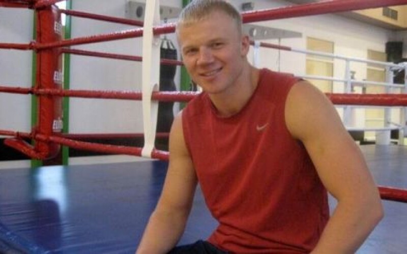 Украинский тяжеловес проведет бой за титул IBO