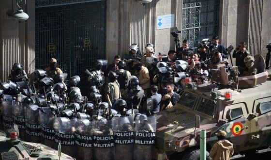 У Болівії повідомляють про військовий переворот