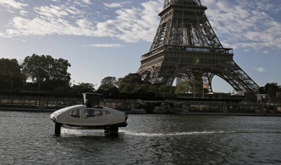 В Париже испытали «летающее такси» Bubble