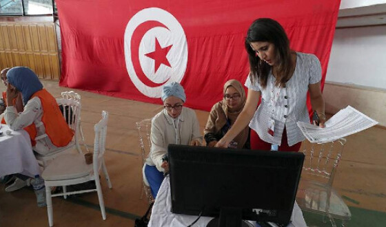 Нову конституцію Тунісу підтримали 95% тих, хто проголосував