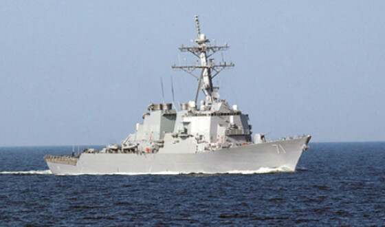Росія відстежує дії есмінця США в Балтійському морі