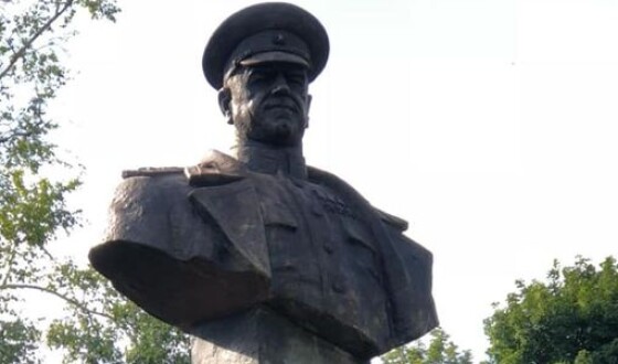 В Харькове восстановлен памятник маршалу Жукову