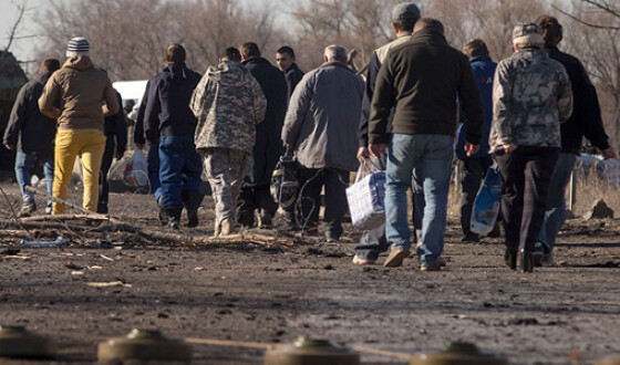 На Донбассе освободили 74 украинских заложника