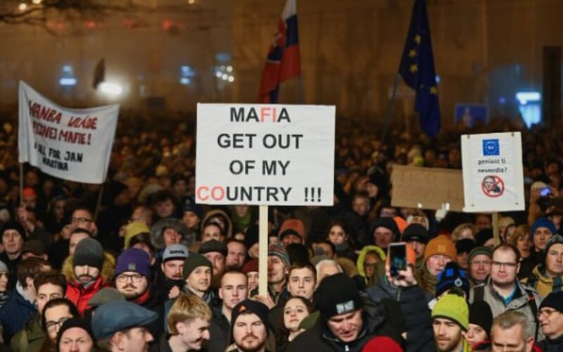 У Словаччині прокотилася хвиля мітингів проти Роберта Фіцо